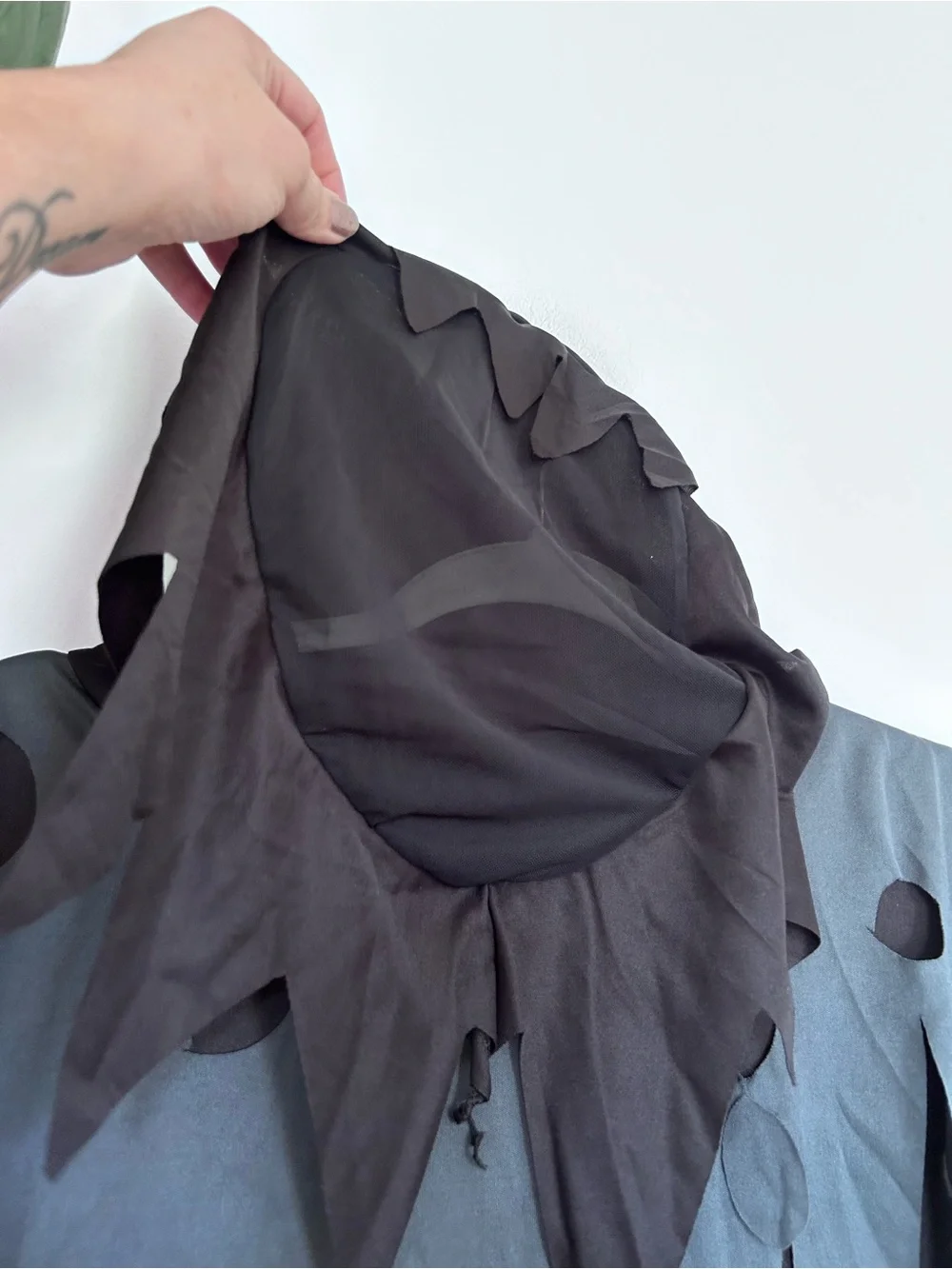 Grim Reaper Halloween Costume w/ Accessories